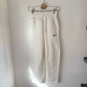 Nike High Rise Tapered Sweatpants XS